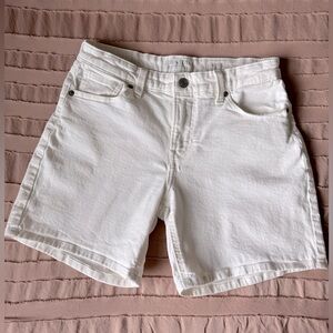 White Lucky Brand 5 inch inseam shorts